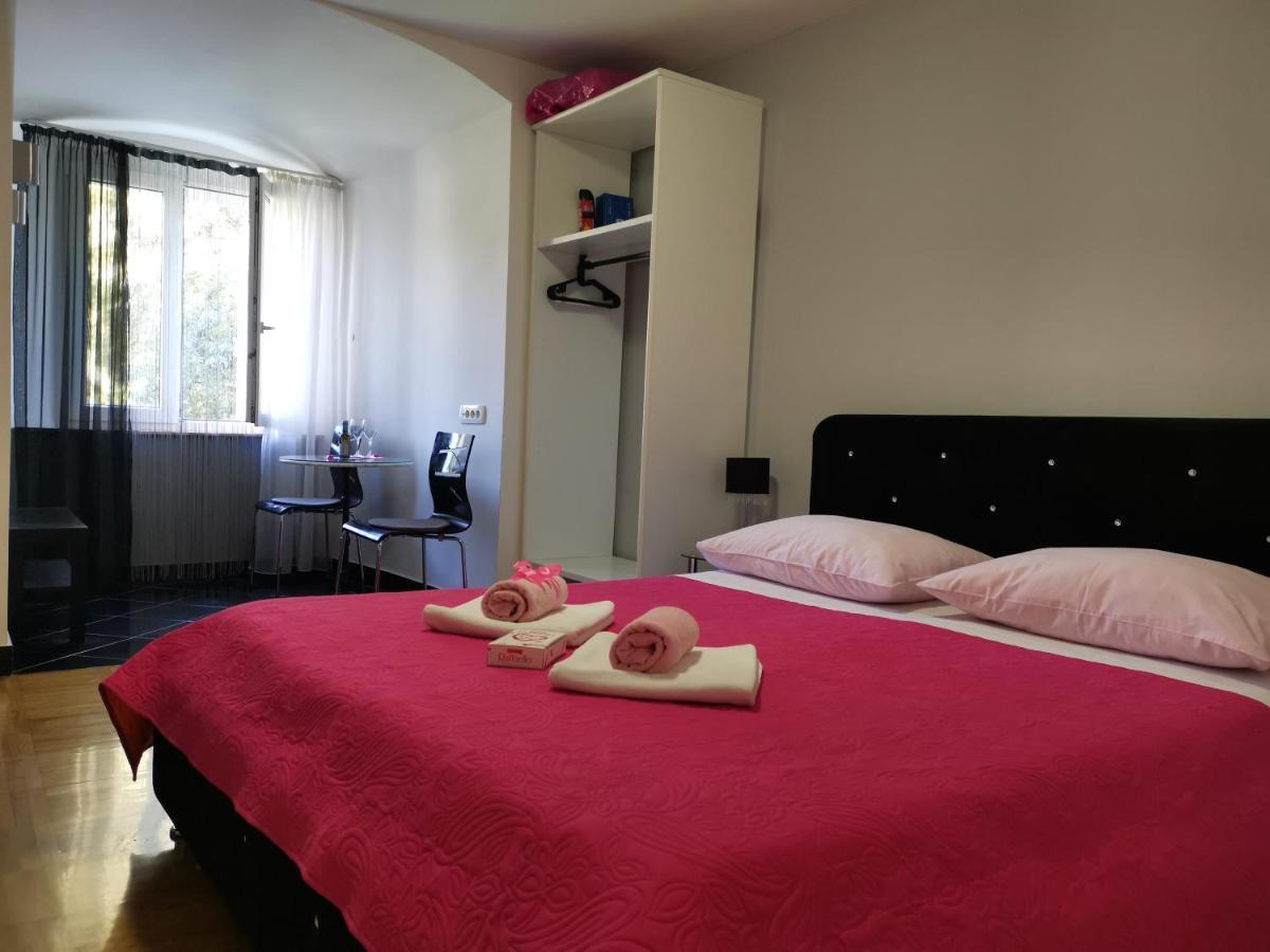 Palace Inn Rooms Split Kültér fotó
