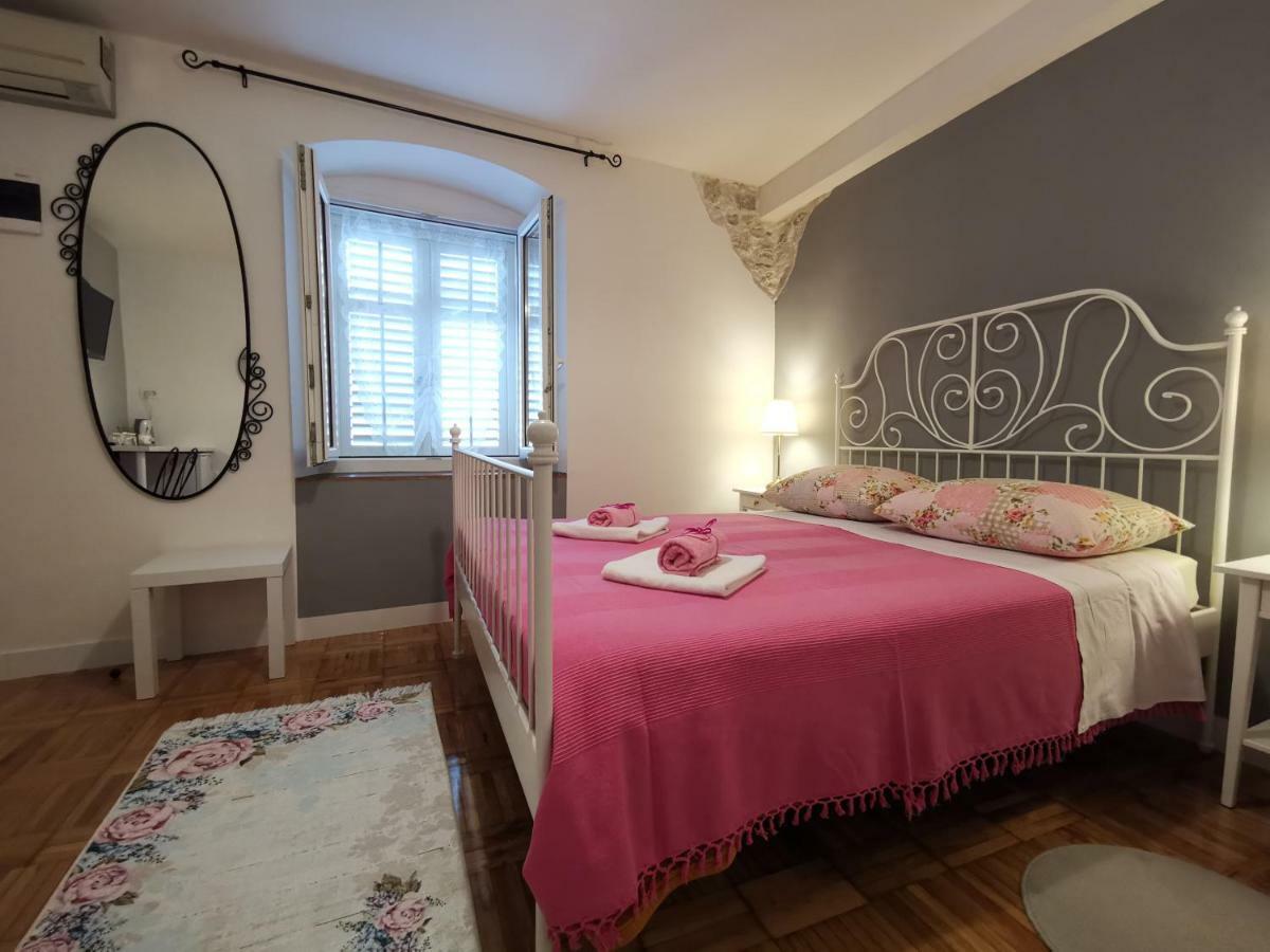 Palace Inn Rooms Split Kültér fotó